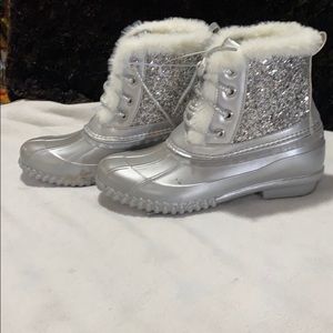 Size 3 girls boots from Justice